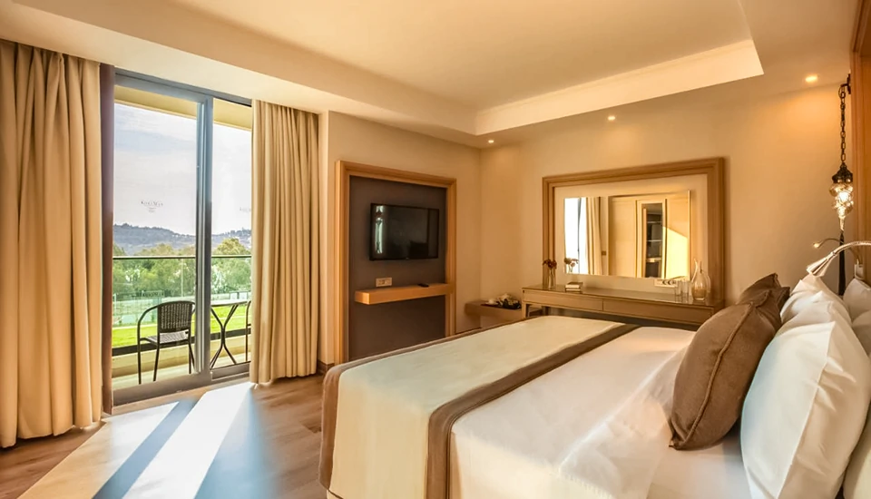 هتل کرومار افسوس کوش آداسی